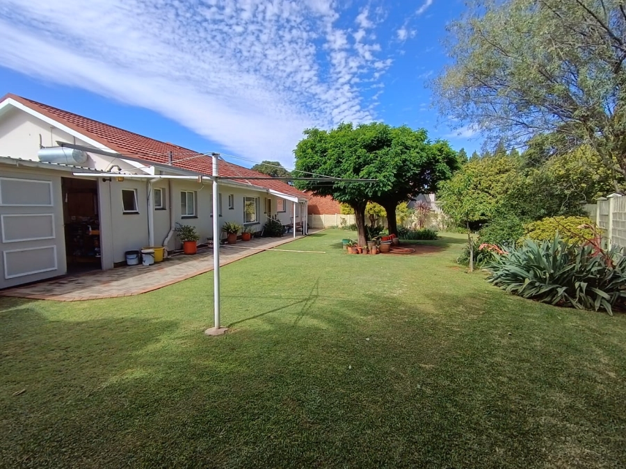 3 Bedroom Property for Sale in Fichardt Park Free State